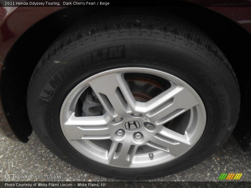 Dark Cherry Pearl / Beige 2011 Honda Odyssey Touring