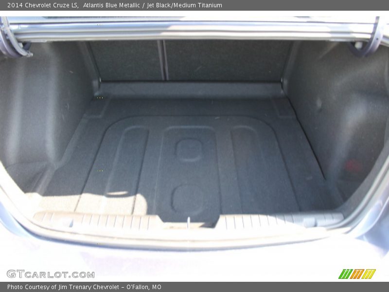Atlantis Blue Metallic / Jet Black/Medium Titanium 2014 Chevrolet Cruze LS