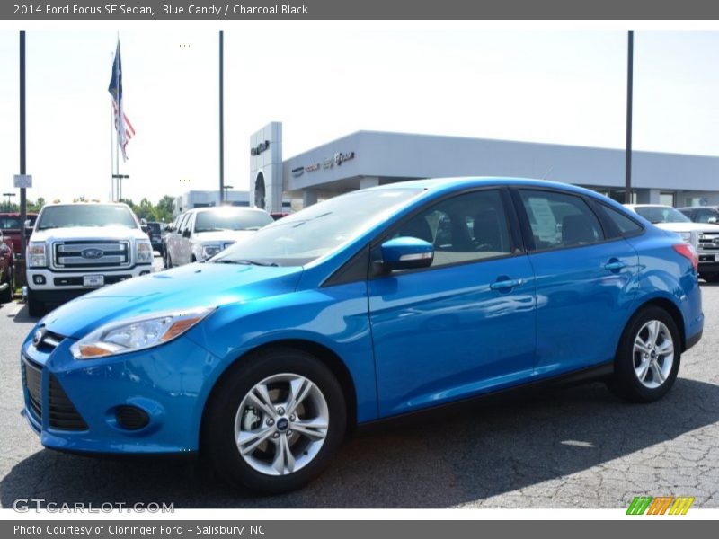 Blue Candy / Charcoal Black 2014 Ford Focus SE Sedan