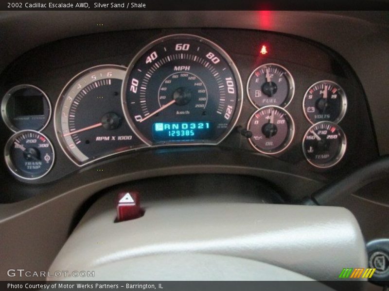 Silver Sand / Shale 2002 Cadillac Escalade AWD