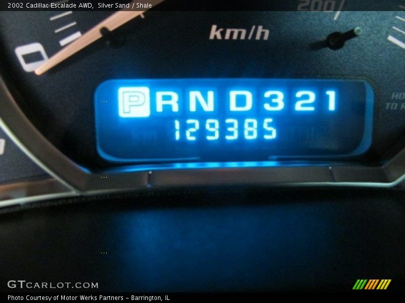 Silver Sand / Shale 2002 Cadillac Escalade AWD