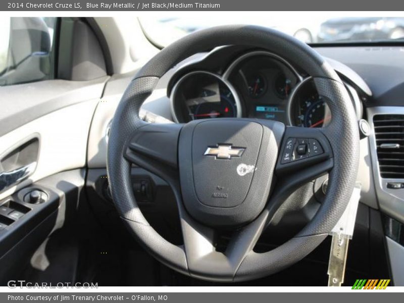 Blue Ray Metallic / Jet Black/Medium Titanium 2014 Chevrolet Cruze LS