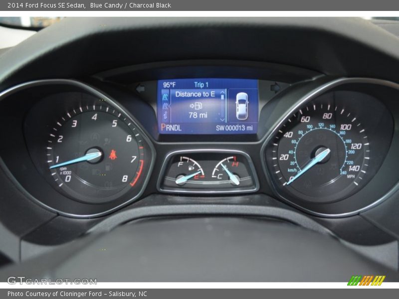 Blue Candy / Charcoal Black 2014 Ford Focus SE Sedan