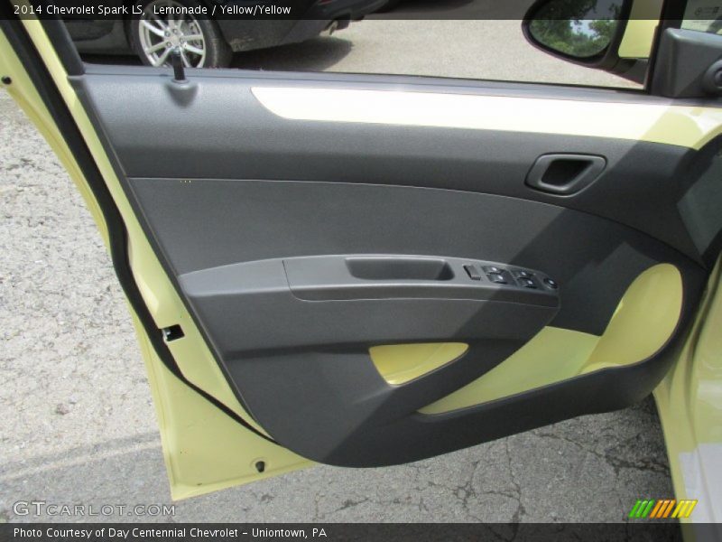 Lemonade / Yellow/Yellow 2014 Chevrolet Spark LS