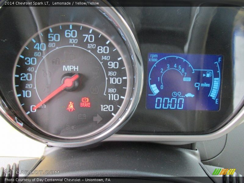 Lemonade / Yellow/Yellow 2014 Chevrolet Spark LT