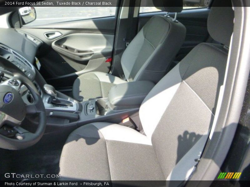 Tuxedo Black / Charcoal Black 2014 Ford Focus SE Sedan