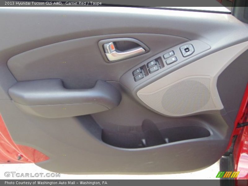Garnet Red / Taupe 2013 Hyundai Tucson GLS AWD