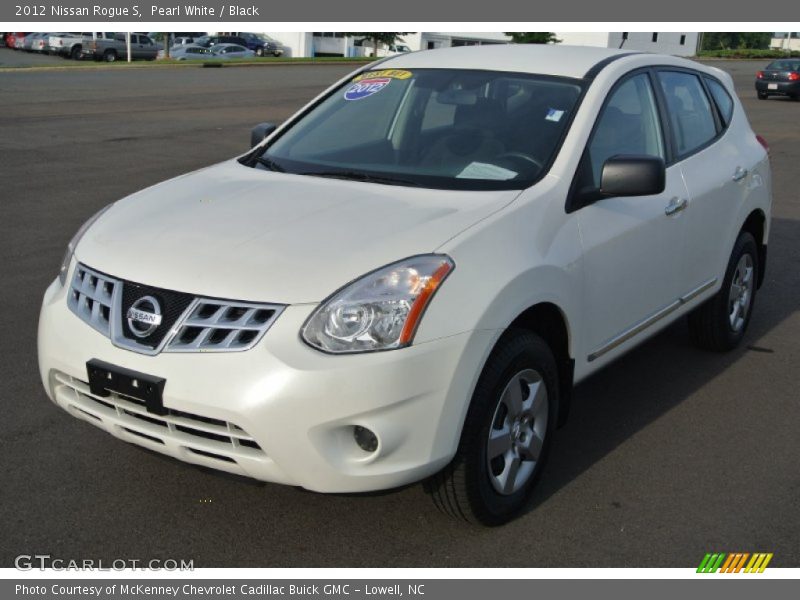 Pearl White / Black 2012 Nissan Rogue S