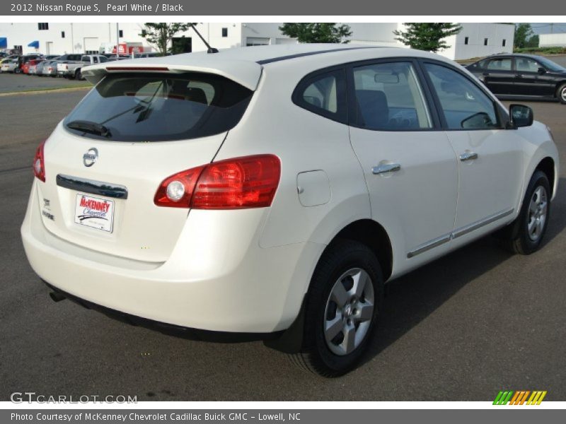 Pearl White / Black 2012 Nissan Rogue S