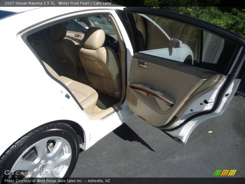 Winter Frost Pearl / Cafe Latte 2007 Nissan Maxima 3.5 SL