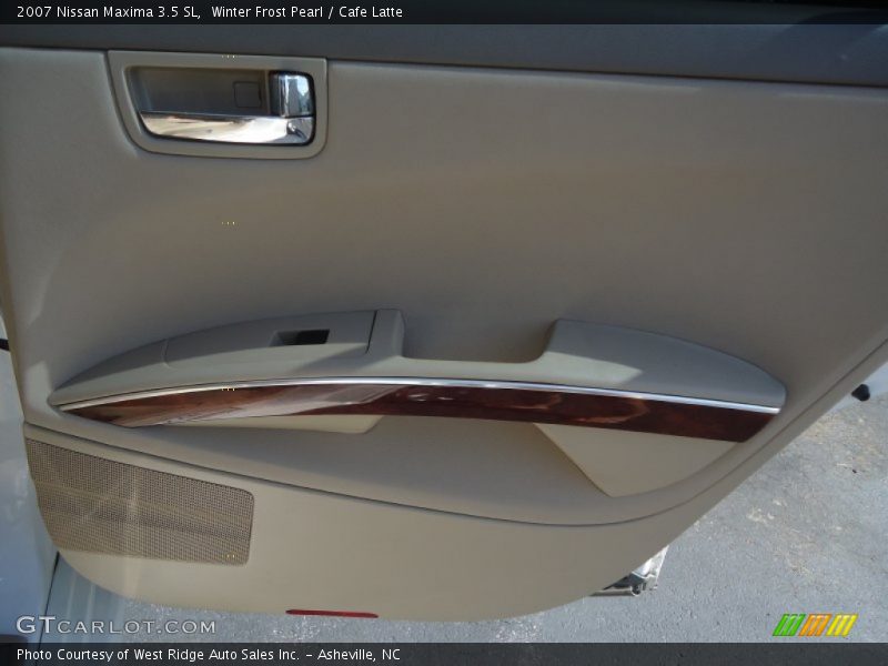 Winter Frost Pearl / Cafe Latte 2007 Nissan Maxima 3.5 SL