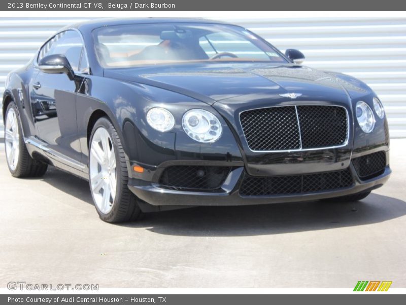 Front 3/4 View of 2013 Continental GT V8 