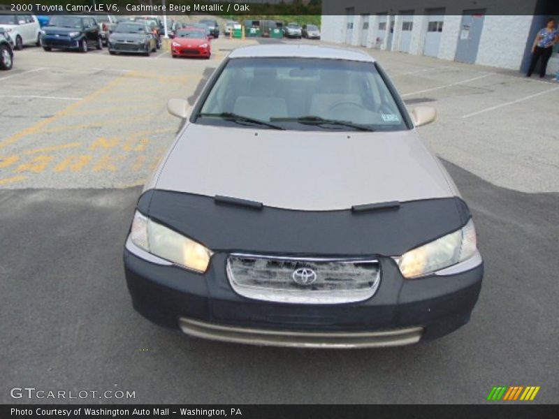 Cashmere Beige Metallic / Oak 2000 Toyota Camry LE V6