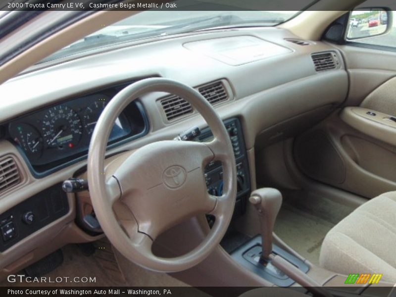 Cashmere Beige Metallic / Oak 2000 Toyota Camry LE V6
