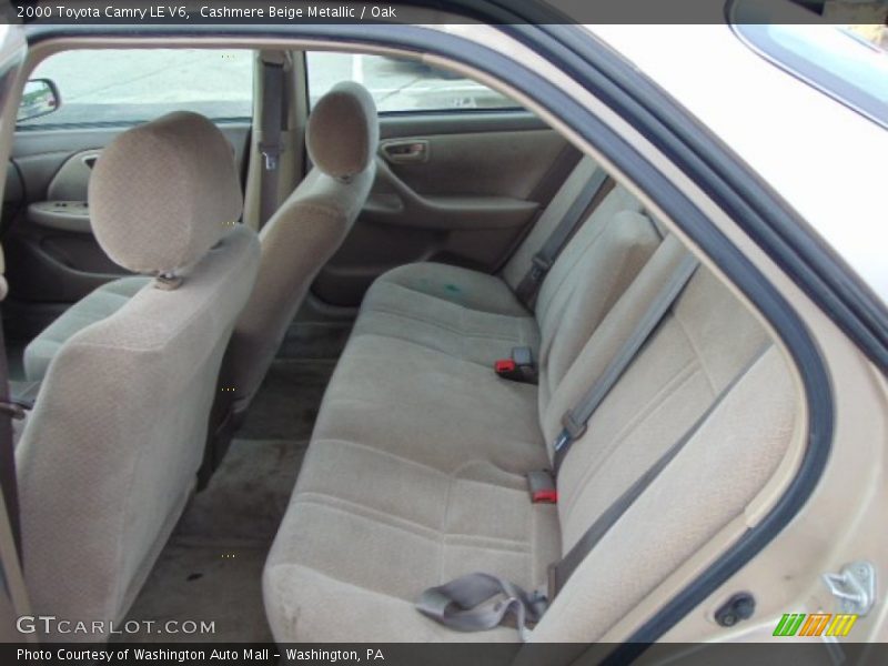 Cashmere Beige Metallic / Oak 2000 Toyota Camry LE V6