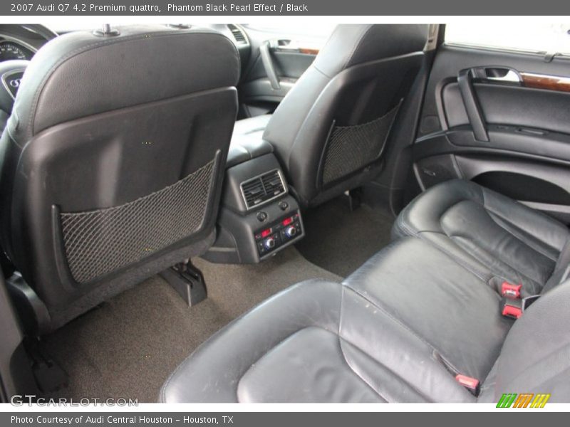 Phantom Black Pearl Effect / Black 2007 Audi Q7 4.2 Premium quattro