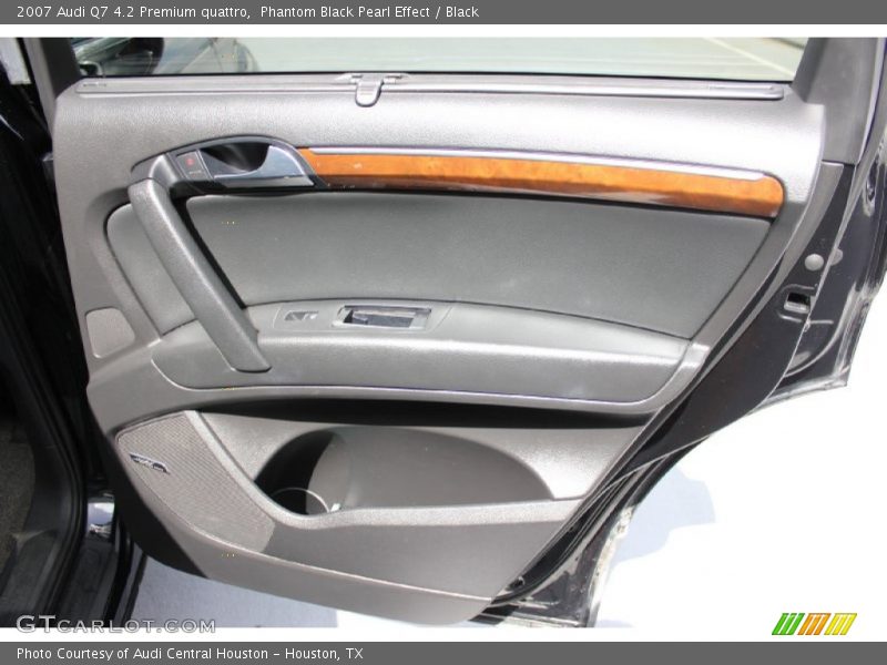 Phantom Black Pearl Effect / Black 2007 Audi Q7 4.2 Premium quattro