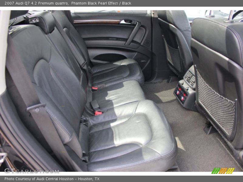 Phantom Black Pearl Effect / Black 2007 Audi Q7 4.2 Premium quattro