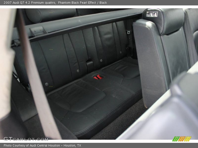 Phantom Black Pearl Effect / Black 2007 Audi Q7 4.2 Premium quattro