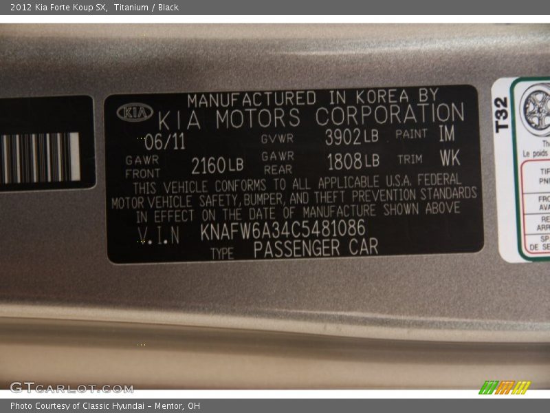 Titanium / Black 2012 Kia Forte Koup SX