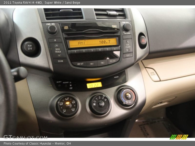 Controls of 2011 RAV4 I4 4WD
