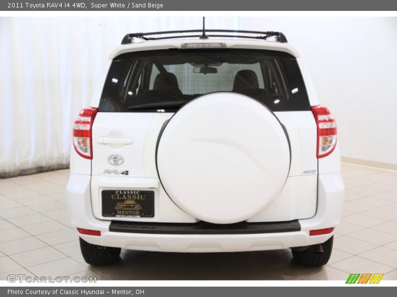 Super White / Sand Beige 2011 Toyota RAV4 I4 4WD