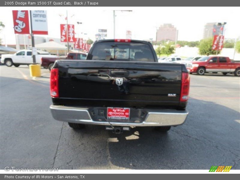 Black / Taupe 2005 Dodge Ram 1500 ST Quad Cab