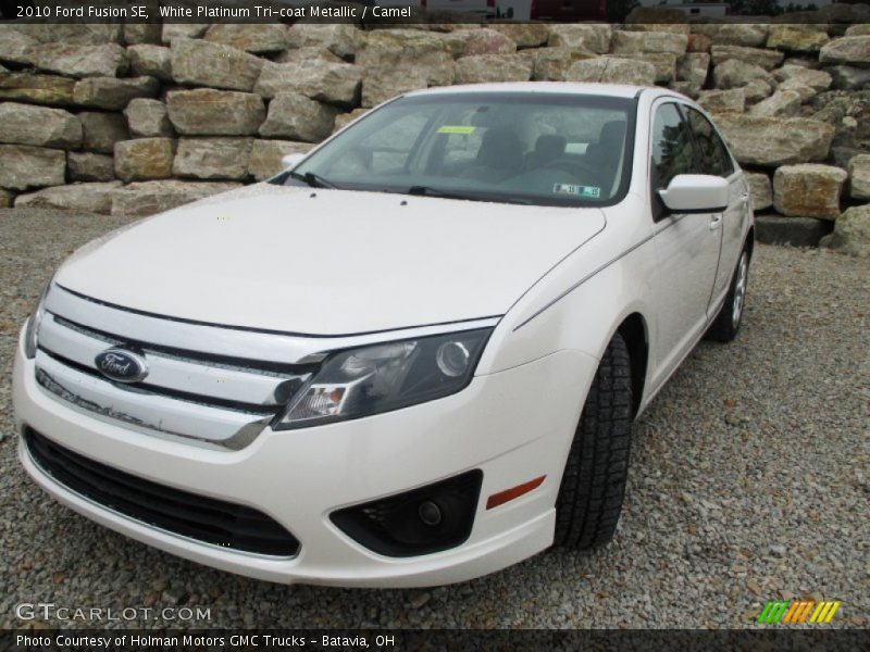 White Platinum Tri-coat Metallic / Camel 2010 Ford Fusion SE