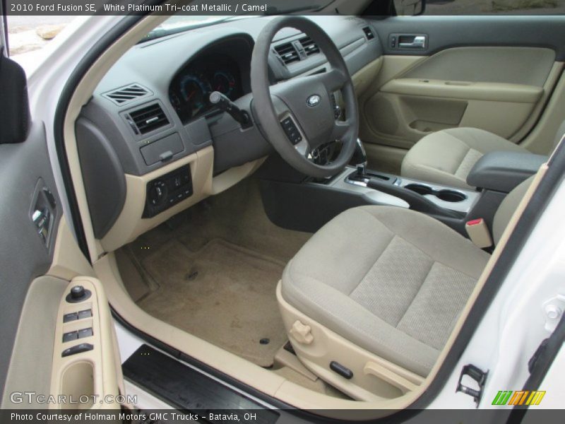 White Platinum Tri-coat Metallic / Camel 2010 Ford Fusion SE