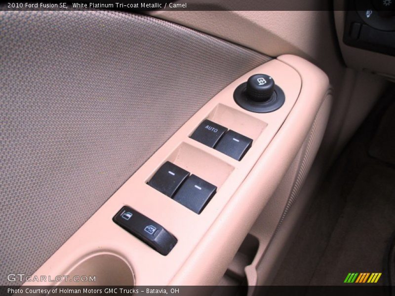 White Platinum Tri-coat Metallic / Camel 2010 Ford Fusion SE