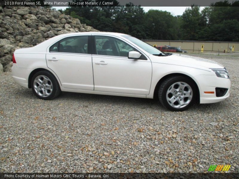 White Platinum Tri-coat Metallic / Camel 2010 Ford Fusion SE