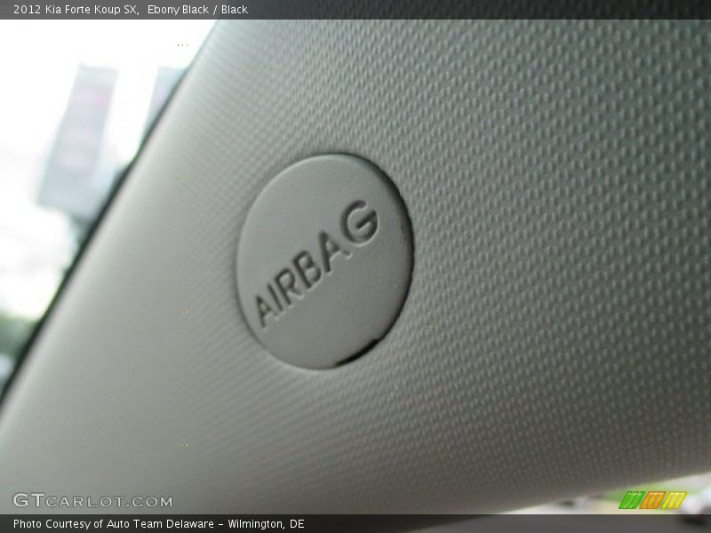 Ebony Black / Black 2012 Kia Forte Koup SX