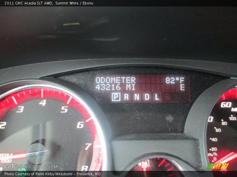 Summit White / Ebony 2011 GMC Acadia SLT AWD
