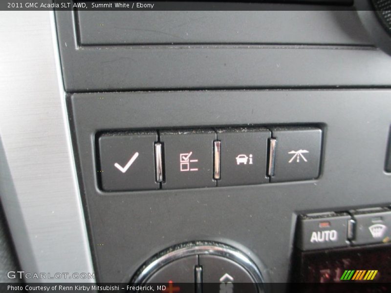 Summit White / Ebony 2011 GMC Acadia SLT AWD