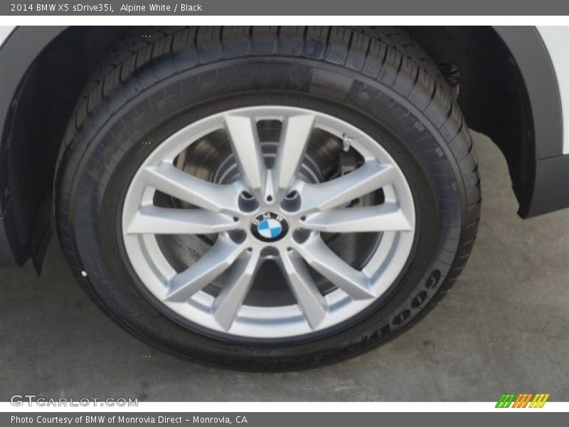 Alpine White / Black 2014 BMW X5 sDrive35i