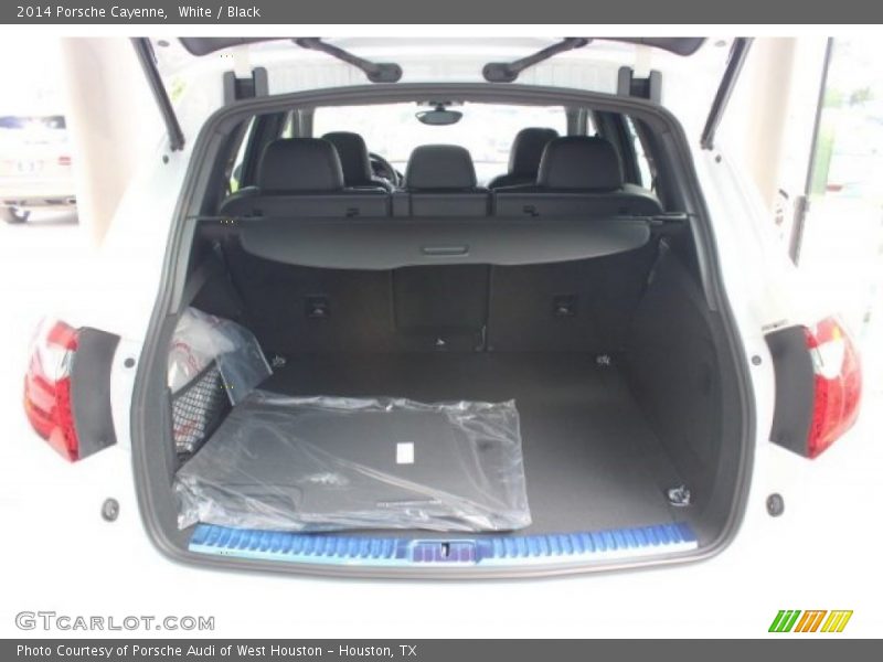 White / Black 2014 Porsche Cayenne