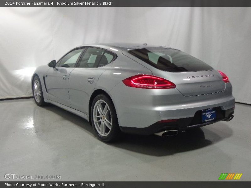 Rhodium Silver Metallic / Black 2014 Porsche Panamera 4