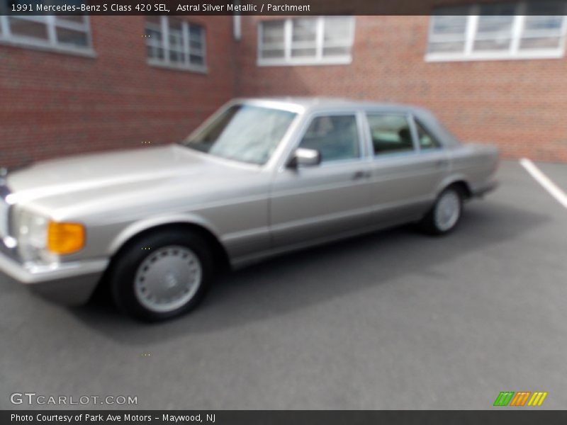 Astral Silver Metallic / Parchment 1991 Mercedes-Benz S Class 420 SEL