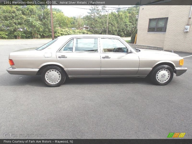 Astral Silver Metallic / Parchment 1991 Mercedes-Benz S Class 420 SEL