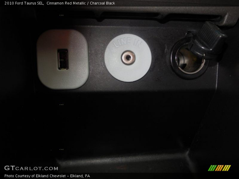 Cinnamon Red Metallic / Charcoal Black 2010 Ford Taurus SEL