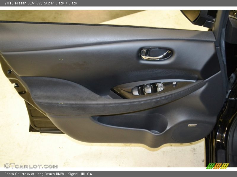 Super Black / Black 2013 Nissan LEAF SV