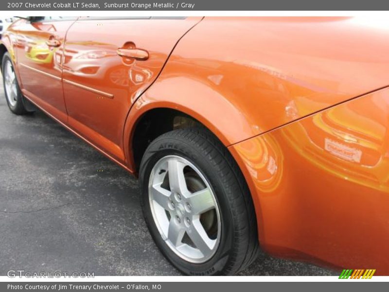 Sunburst Orange Metallic / Gray 2007 Chevrolet Cobalt LT Sedan