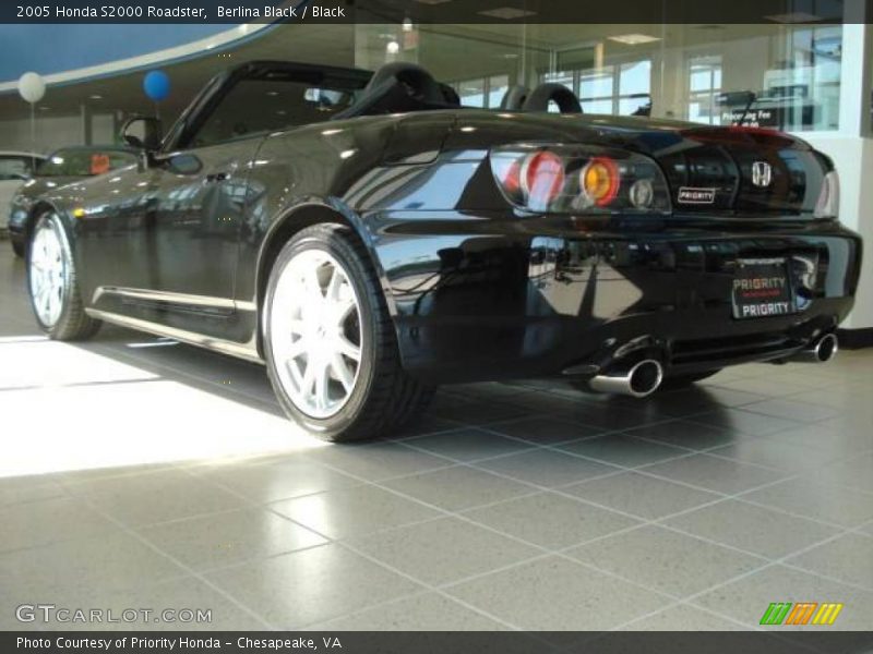 Berlina Black / Black 2005 Honda S2000 Roadster