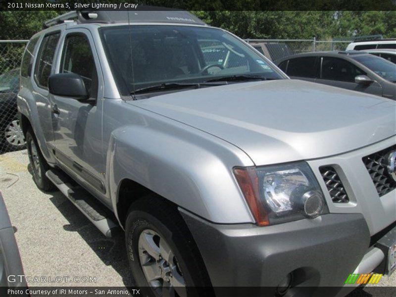 Silver Lightning / Gray 2011 Nissan Xterra S