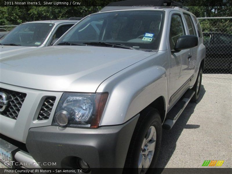Silver Lightning / Gray 2011 Nissan Xterra S