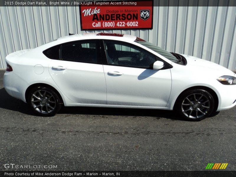 Bright White / Black/Light Tungsten Accent Stitching 2015 Dodge Dart Rallye