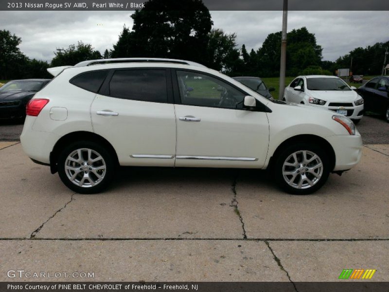 Pearl White / Black 2013 Nissan Rogue SV AWD
