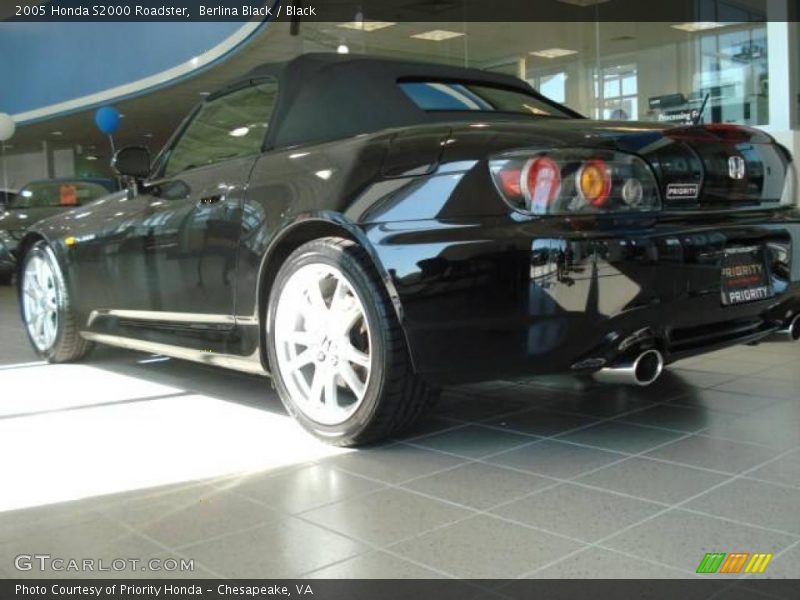 Berlina Black / Black 2005 Honda S2000 Roadster