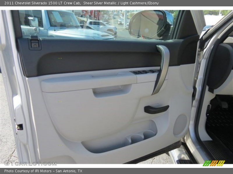 Sheer Silver Metallic / Light Cashmere/Ebony 2011 Chevrolet Silverado 1500 LT Crew Cab