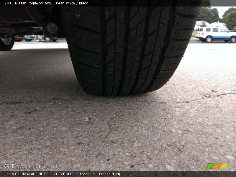 Pearl White / Black 2013 Nissan Rogue SV AWD